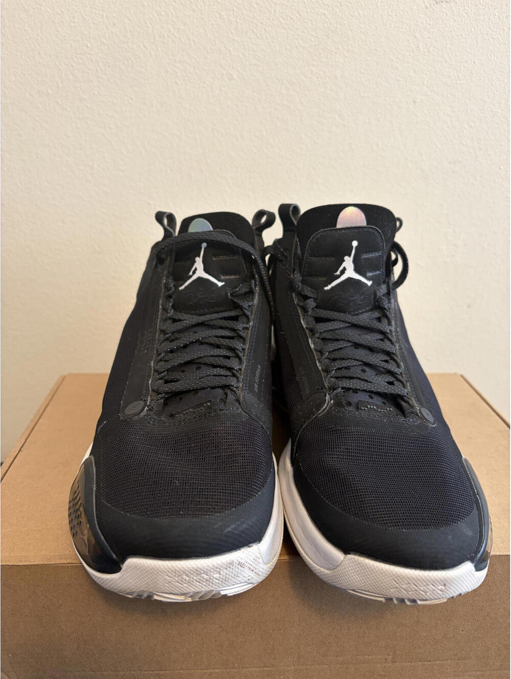 Air Jordan Boy's XXXIV Eclipse Blk/White Shoes (Size 7Y)